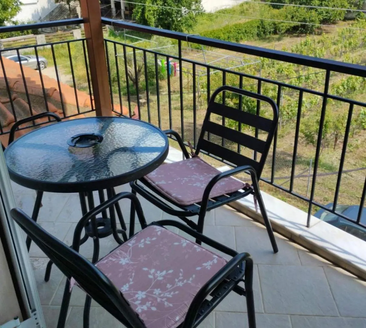 Christina Apartment Ставрос